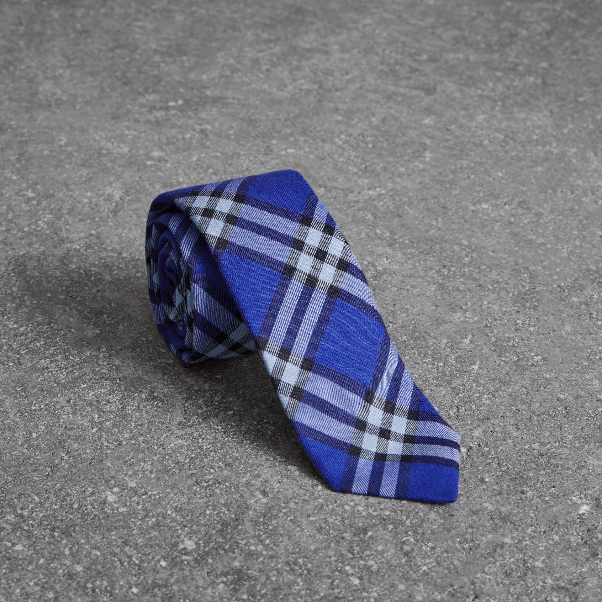 light blue burberry tie