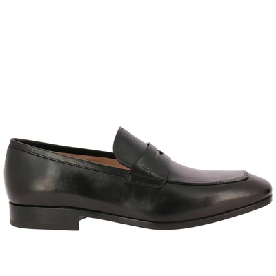 Shop Ferragamo Loafers Shoes Men Salvatore  In Black