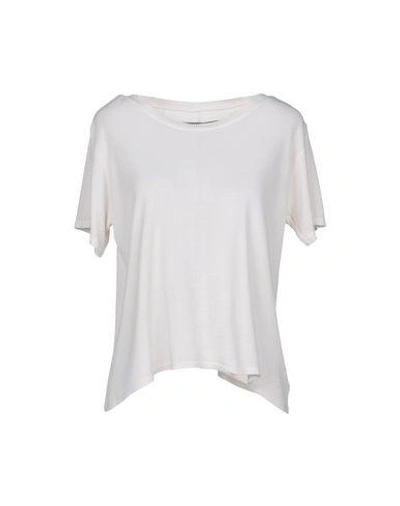 Shop Enza Costa T-shirts In Ivory
