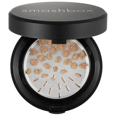 Shop Smashbox Halo Hydrating Perfecting Powder Light/ Neutral 0.50 oz/ 14 G