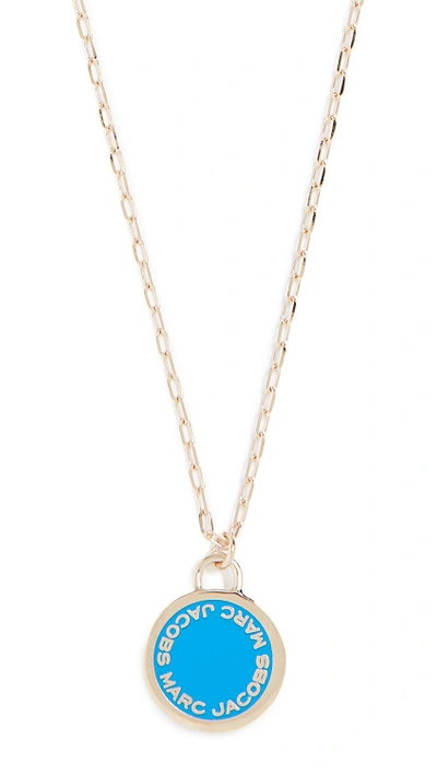 Shop Marc Jacobs Logo Disc Pendant Necklace In Sapphire