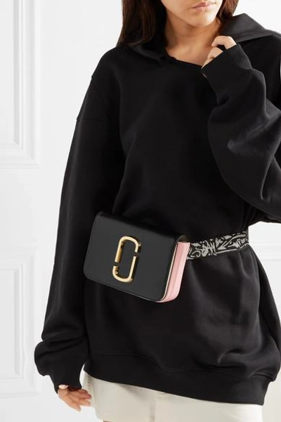 Shop Marc Jacobs The Hip Shot Convertible Textured-leather Belt Bag In Black