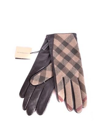 Burberry Women's Brown Leather Gloves 