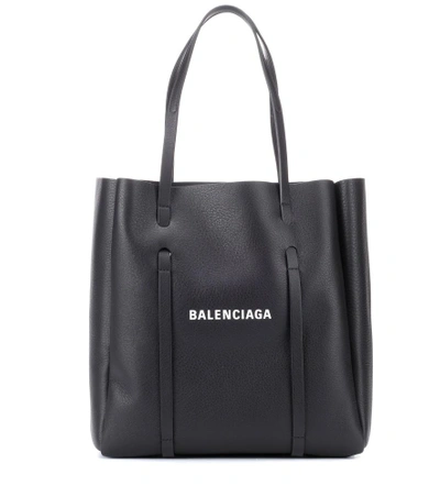 Shop Balenciaga Everyday S Leather Tote In Black