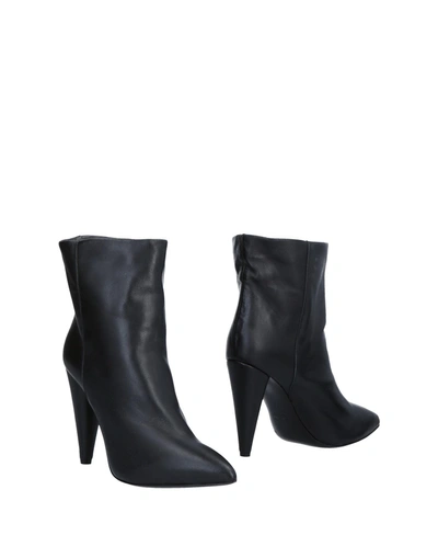 Shop Erika Cavallini Ankle Boot In Black