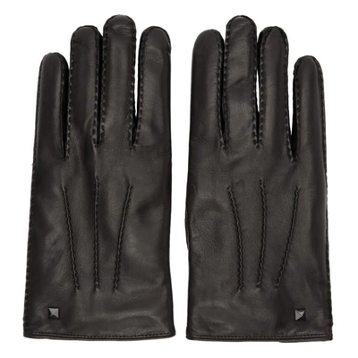 Shop Valentino Black  Garavani Leather Rockstud Gloves