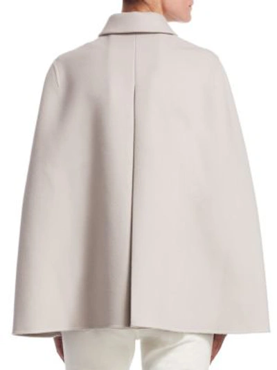 Shop Loro Piana Short Royal Ascot Cashmere Slit-sleeve Bicolor Cape In Artic Stone White