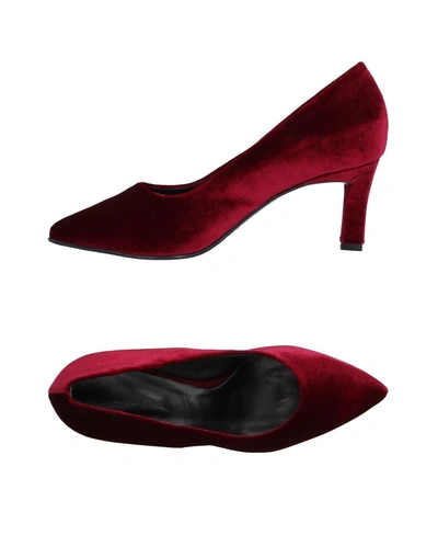 Shop Luca Valentini Pump In Deep Purple