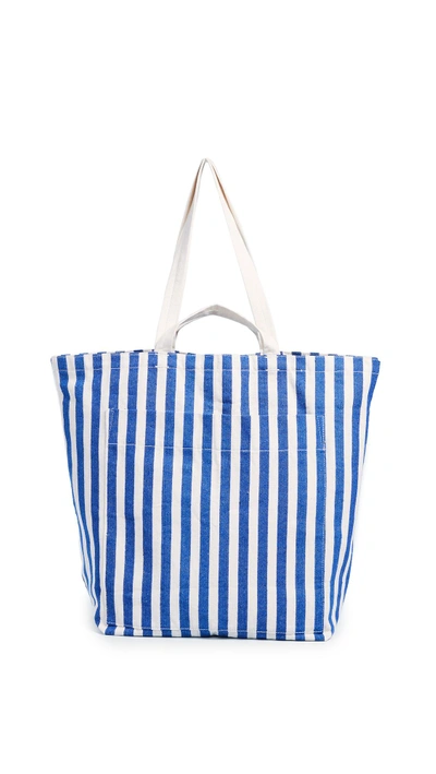 Shop Baggu Giant Pocket Tote Bag In Summer Stripe