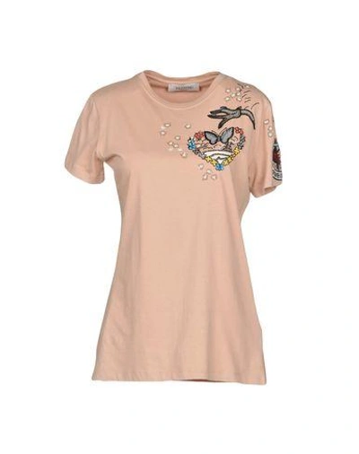 Shop Valentino T-shirts In Blush