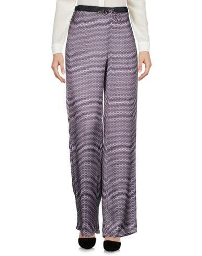 Shop Teresa Dainelli Casual Pants In Mauve