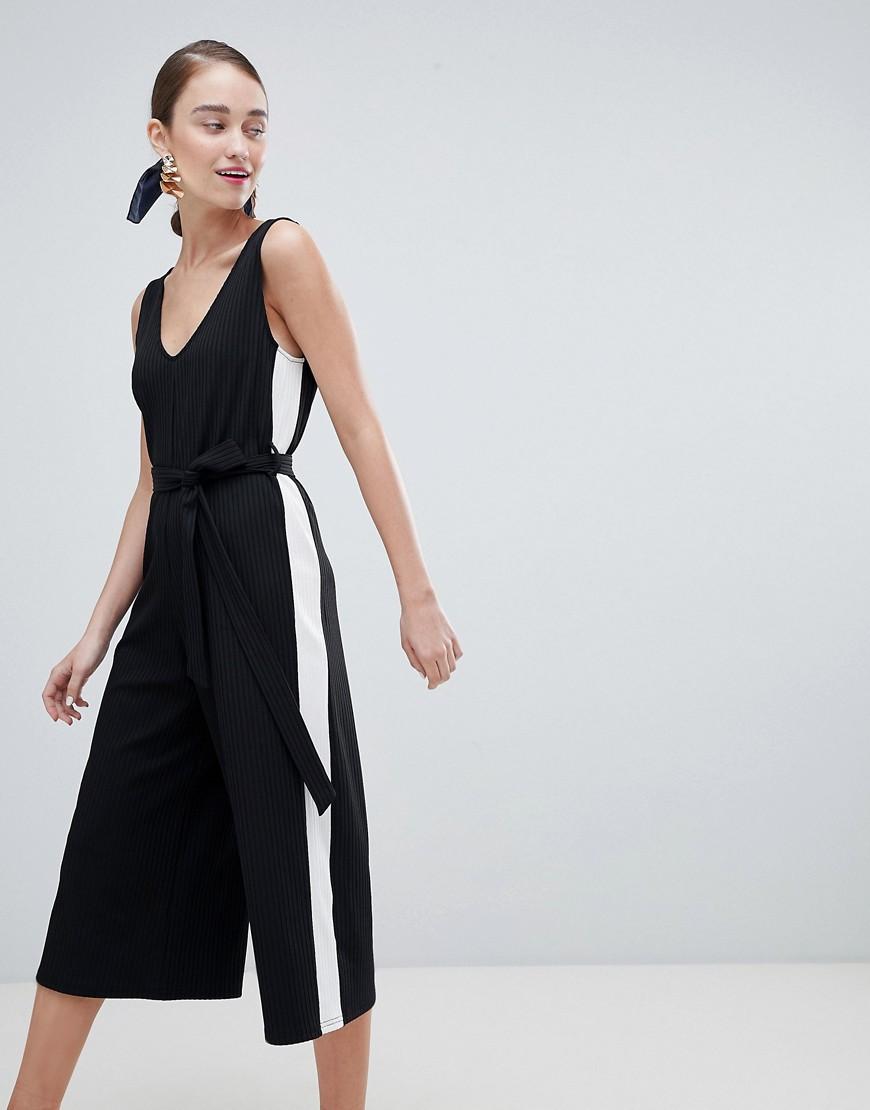jumpsuit with side stripe
