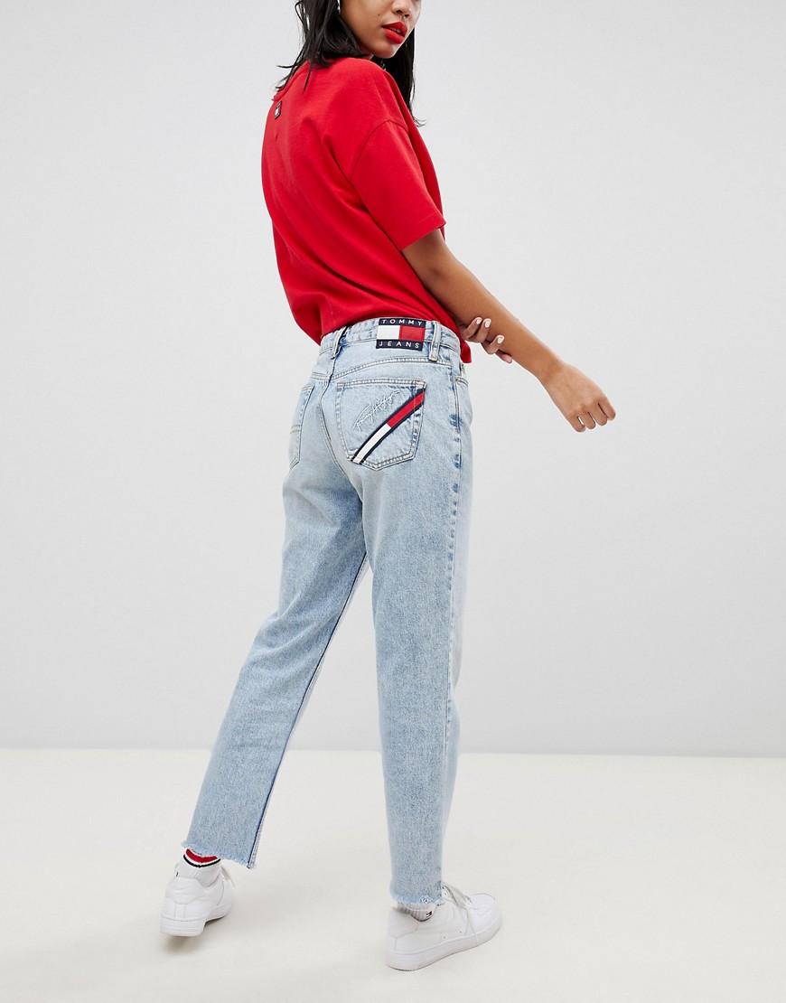 tommy jeans mom jeans