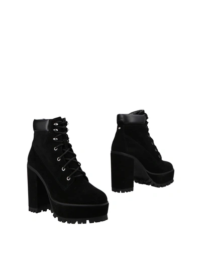 Shop Windsor Smith Woman Ankle Boots Black Size 9 Textile Fibers
