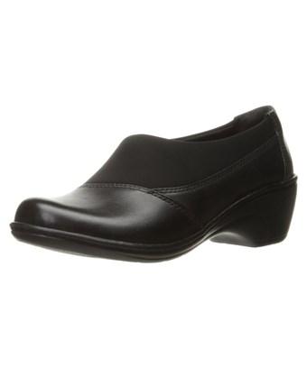 clarks black clogs