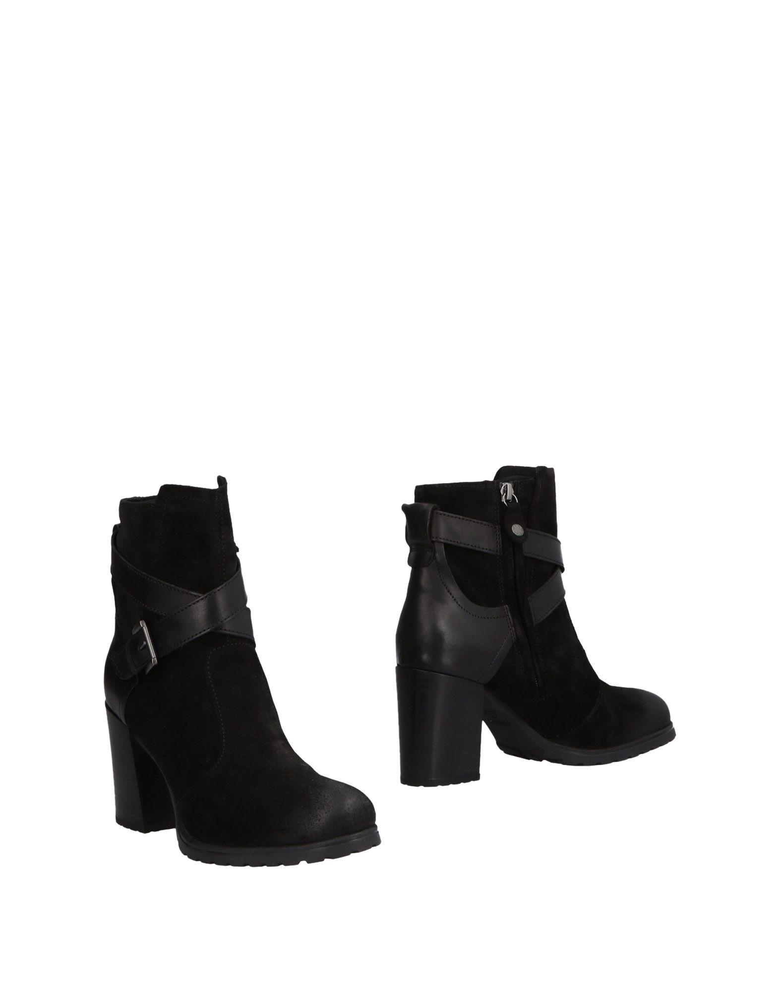 geox ankle boots