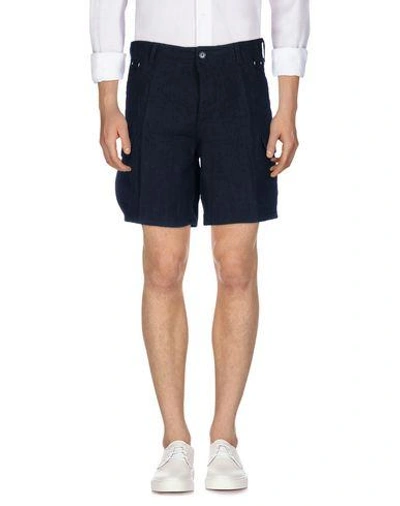 Shop Ermanno Scervino Man Shorts & Bermuda Shorts Black Size 38 Linen