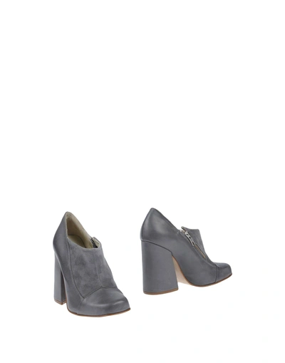 Shop Ouigal Ankle Boot In Grey