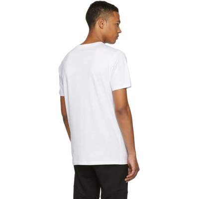 Shop Versus White Logo T-shirt In B1001 White