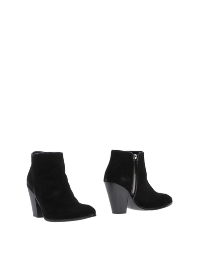 Shop Giuseppe Zanotti Ankle Boot In Black