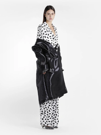Shop Off-white Off White C/o Virgil Abloh Women's Black And White Puffy Top In Runway Piece