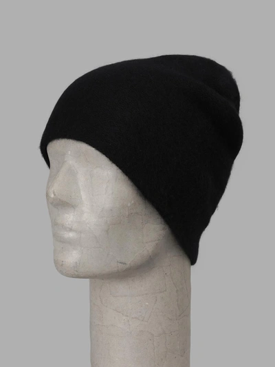 Shop Warm-me Black Oslo Beanie