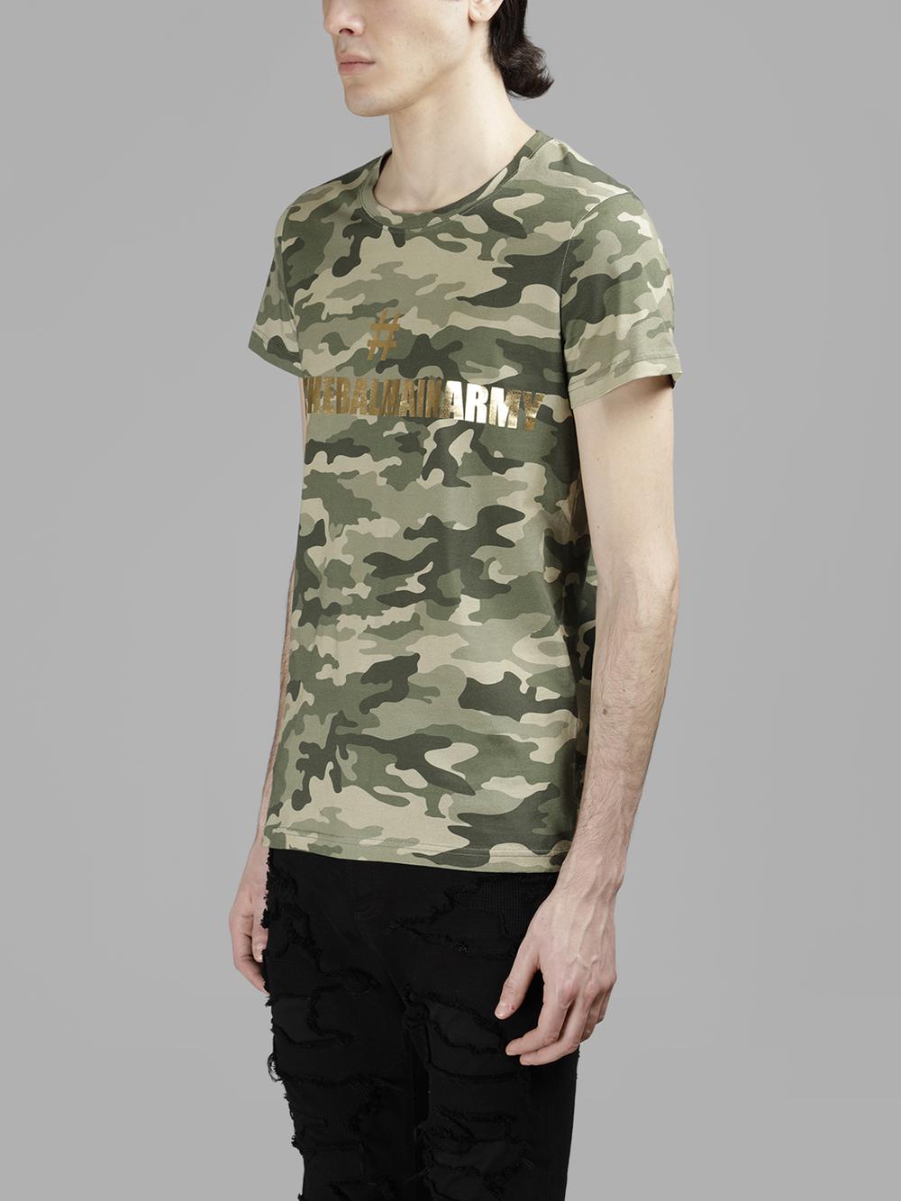 mockup t shirt 3d