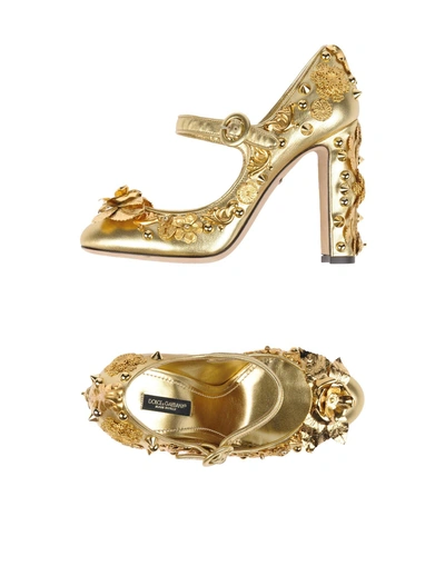 Shop Dolce & Gabbana Pump In Gold