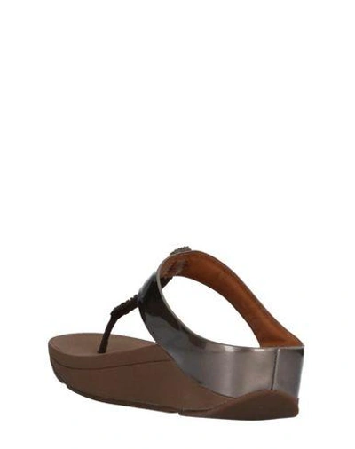Shop Fitflop Woman Thong Sandal Light Brown Size 7 Rubber In Beige