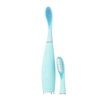 Shop Foreo Issa 2 Electric Toothbrush Set For Sensitive Gums - Mint