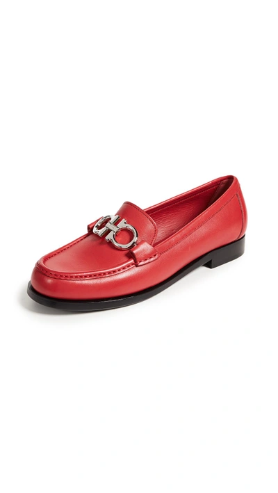 Shop Ferragamo Rolo Loafers In Lipstick