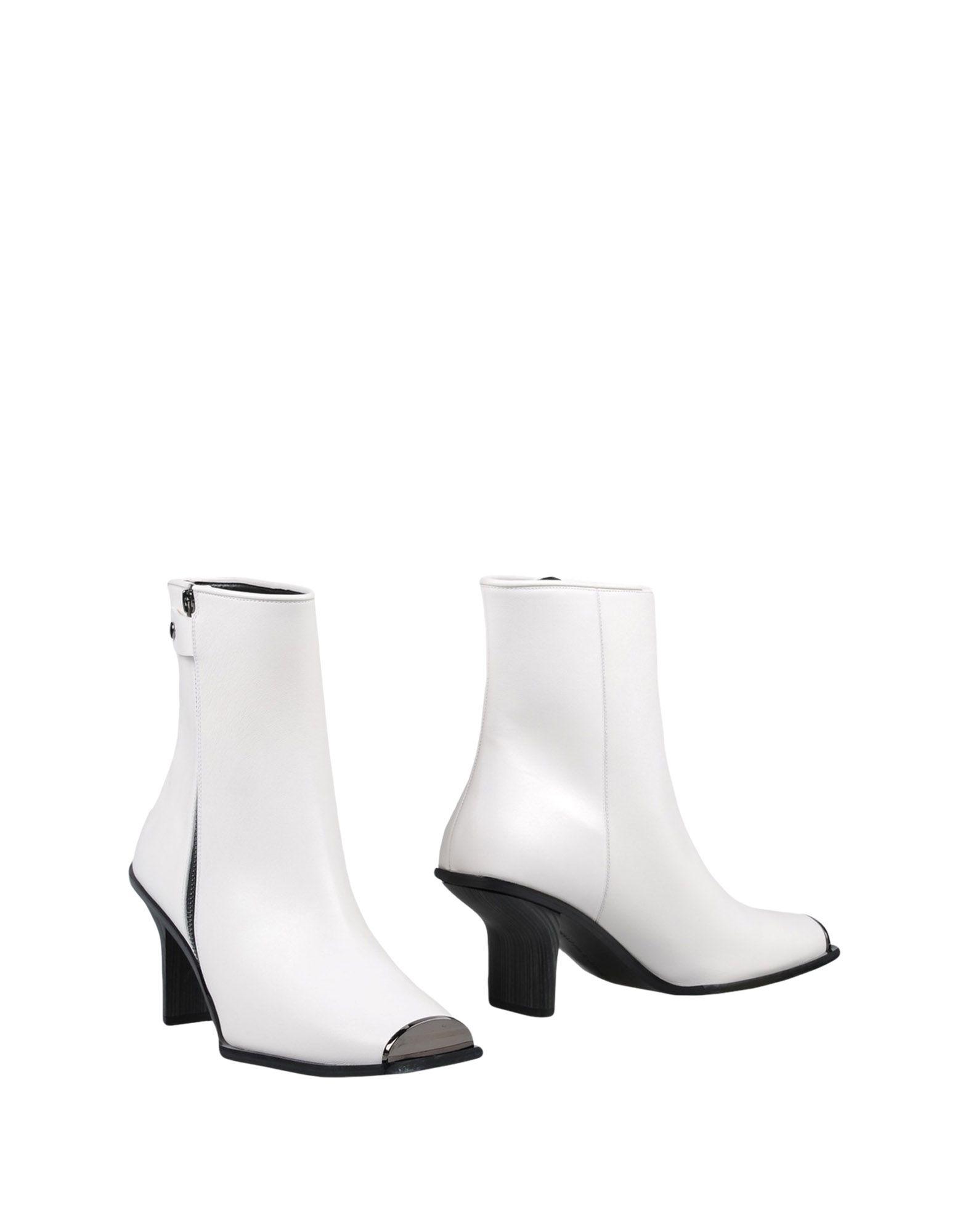 Stella Mccartney Ankle Boot In White Modesens