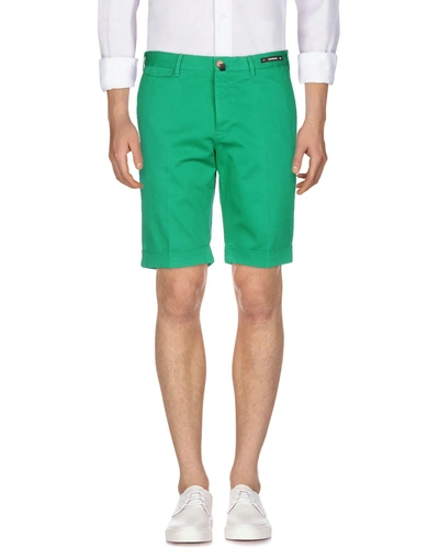 Shop Pt Bermuda Shorts & Bermuda In Emerald Green