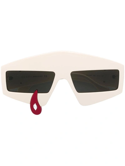 Shop Gucci Eyewear Teardrop Oversized Sunglasses - Neutrals