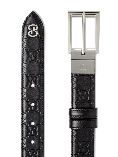 Shop Gucci Reversible  Signature Belt In Black