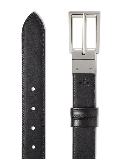 Shop Gucci Reversible  Signature Belt In Black