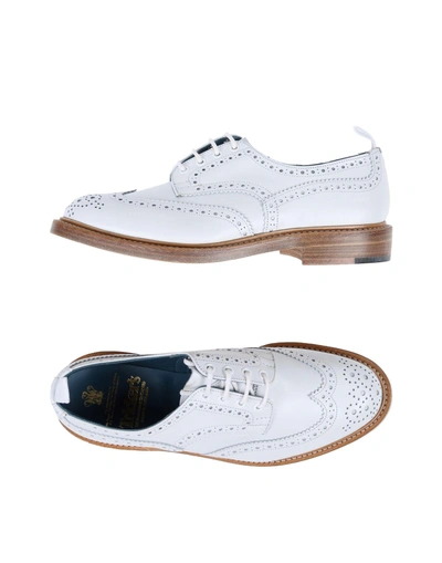 Shop Tricker's Laced Shoes In White