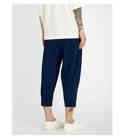 Shop Issey Miyake Relaxed-fit Cropped Pleated Trouser In Blue