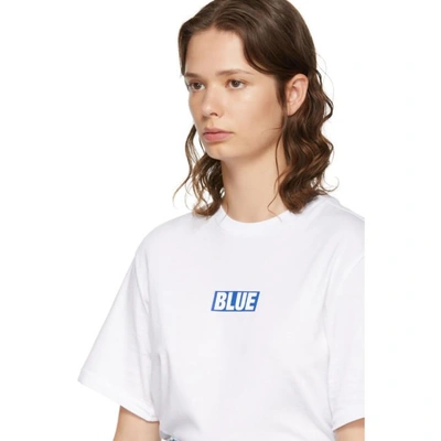 SJYP 白色方框徽标 T 恤
