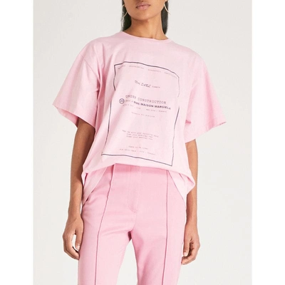 Shop Mm6 Maison Margiela Text-print Cotton T-shirt In Pink