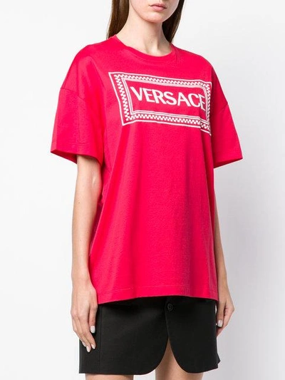 Shop Versace Geometric Rectangle Logo Printed T-shirt - Red