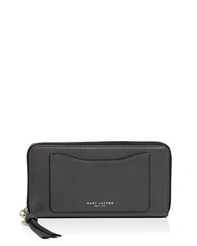 Shop Marc Jacobs Recruit Continental Wallet In Shadow Gray/silver