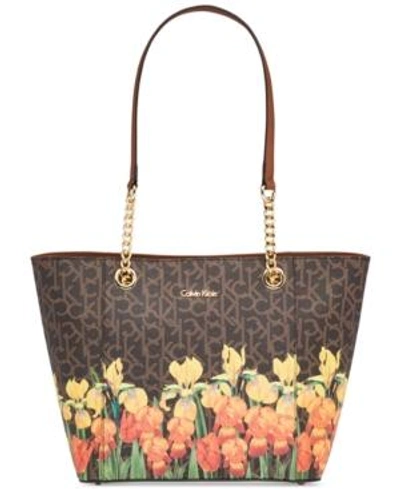 Shop Calvin Klein Hayden Large Signature Tote In Iris Multi/gold