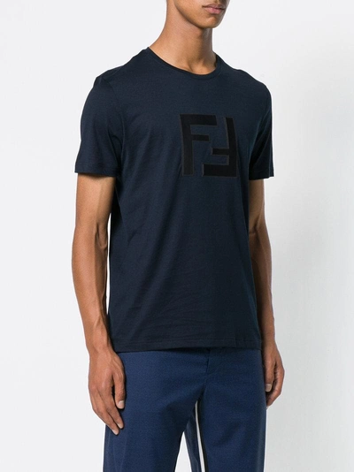 Shop Fendi T-shirt Mit Logo-patch - Blau In Blue