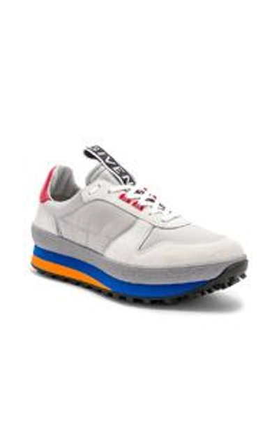 Shop Givenchy Tr3 Runner Low In Gray