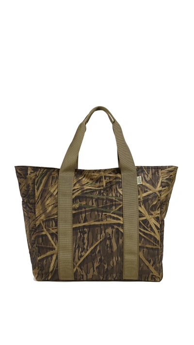 Shop Filson Grab N Go Large Tote Bag In Shadowgrass