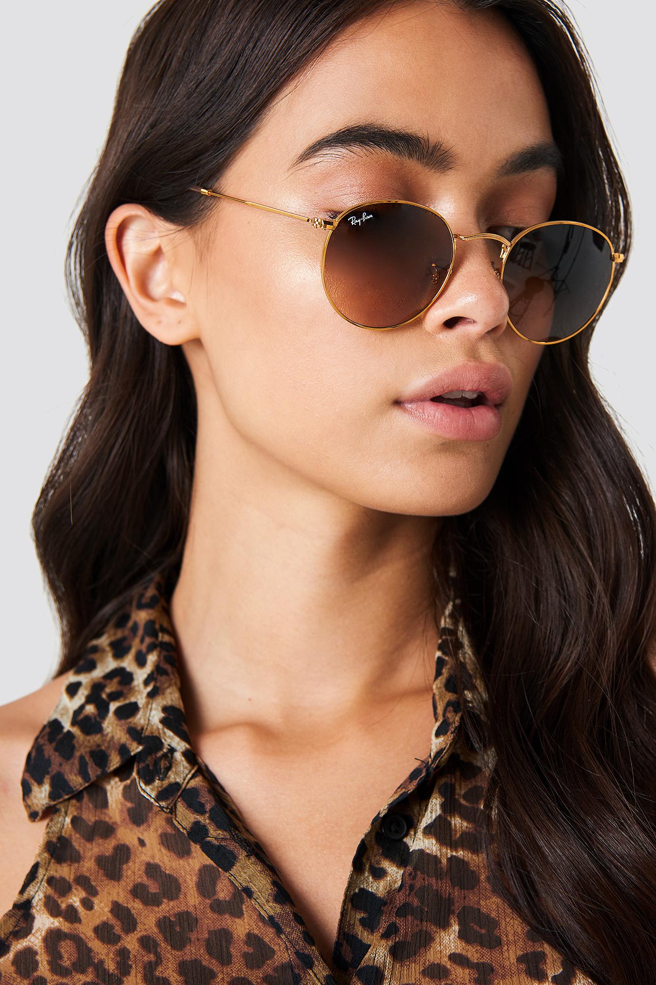 brown round ray bans