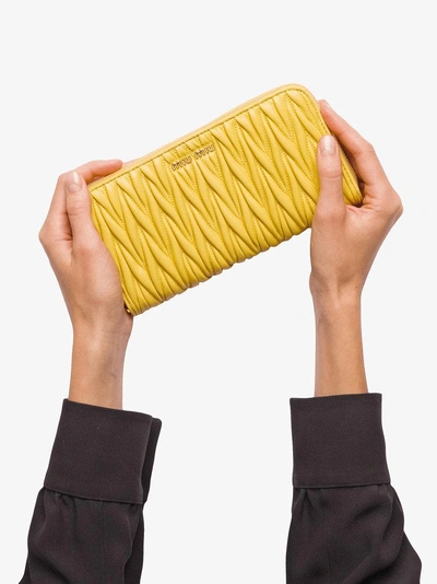 Shop Miu Miu Matelassé Wallet - Yellow