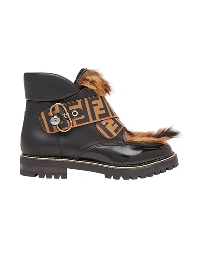 Shop Fendi Stiefeletten Mit Fellbesatz - Schwarz In Black