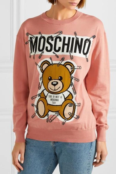 Shop Moschino Teddy Intarsia Cotton Sweater In Antique Rose